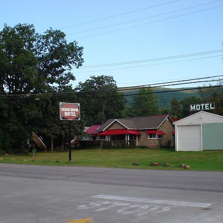 Cedar Grove Motel Altoona Exterior photo