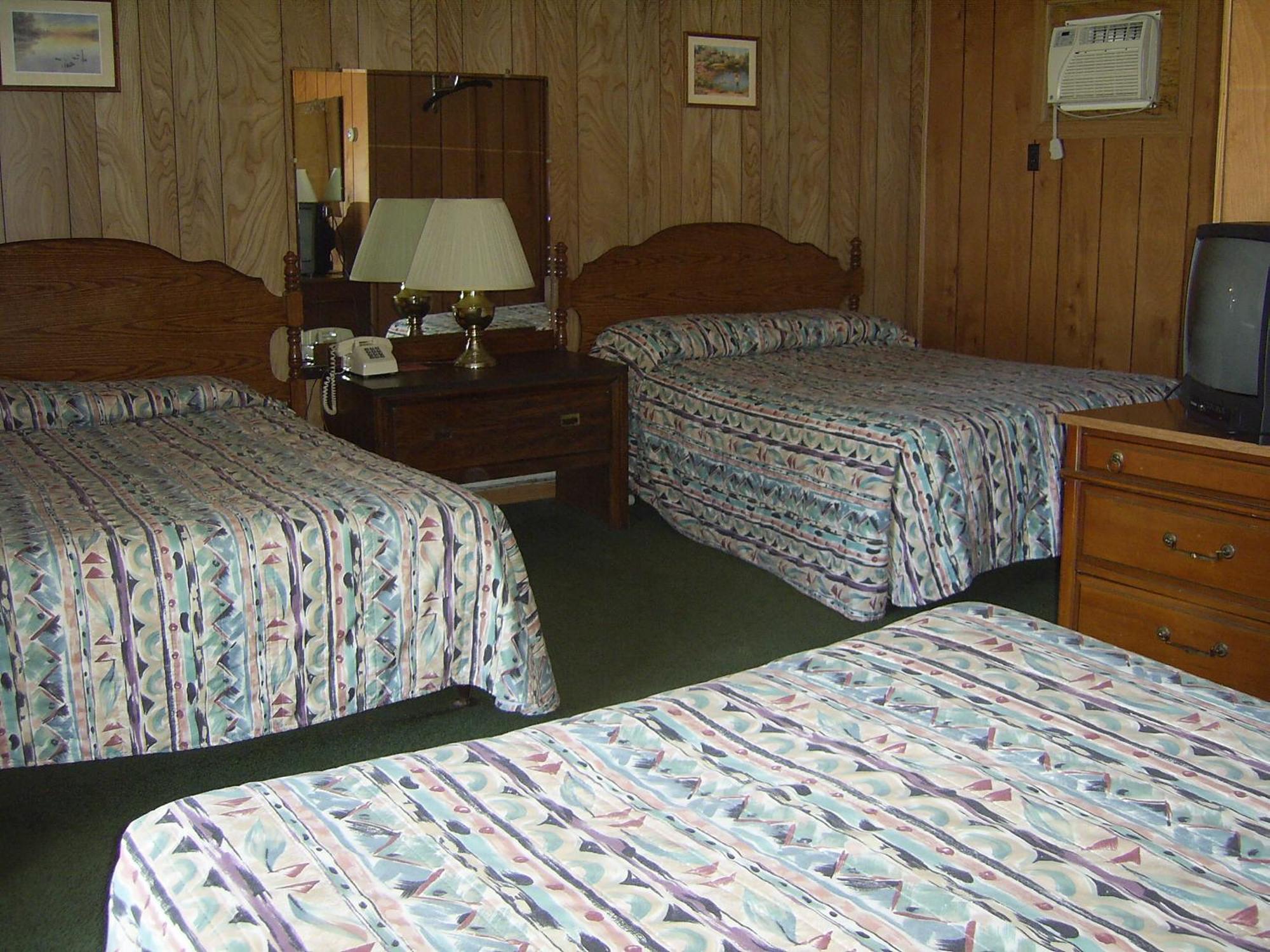 Cedar Grove Motel Altoona Exterior photo